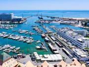 Fantástico apartamento T1+1, renovado, na Marina de...