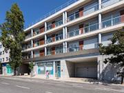 Fantástico Apartamento T2 com varanda e Vista RIo Restelo