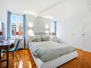 Fantástico Apartamento T2 Remodelado e Mobilado com...