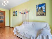 Fantástico piso alto con ascensor, muy bien comunicado