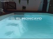 Fantástico semiadosado con piscina y jardín privado en...