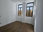 Fantástico T1 +1 + 1 tem 10 m2 e luz natural com Terraço...