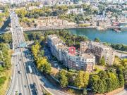 Fantastico T1, localizado no Condominio Fechado Arrabida...