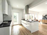 Fantástico T3, remodelado junto à estação de CP de Benfica