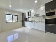 Fantástico T3 totalmente remodelado com 2 WCS e varanda...