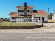 Fantstica moradia T3+1 situada na Cumeira, Juncal Leiria