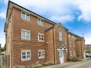 Farnley Crescent, Leeds, 2 Bedroom Flat