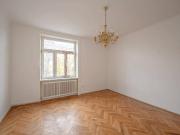 Fasangarten+ Altbau mit Potenzial – sanierungsbedürftige...