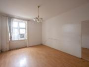 Fasangarten+ Altbautraum zum Selbstgestalten – 2 Zimmer...