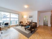 fashionable and charming apartment with big pool, garden...