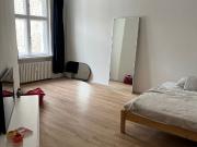 Fashionable & pretty studio, Berlin Amsterdam Apartments...