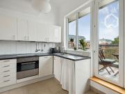 Fashionable, sunny loft in Weißensee including...