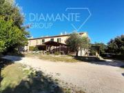 Fattoria 7 camere da letto, Manciano ToscanaTuscany...