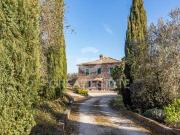 Fattoria Orvieto Terni DS90537902