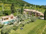 Faucon 84110 Achat / Vente maison 10 pièces t10