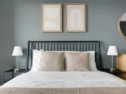 Favorite 1BR with Gym & Roof, near Belvedere Palace,...