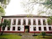 Fazenda centenária restaurada à venda em Bananal SP...