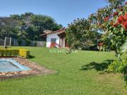 Fazenda/Sítio com 3 Quartos e 2 banheiros à Venda, 45000...
