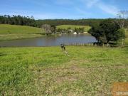 Fazenda/Sítio com 5 Quartos e 8 banheiros à Venda, 10...
