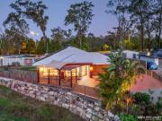 DUAL ACCESS, huge side access multiple parking spots so...