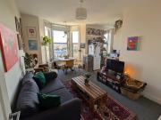 FEB MAY Rental in two bed flat off Gloucester rd
