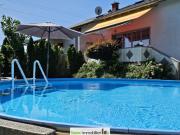 Feines Doppel Haus Pool, Keller, EG, DG und Garage
