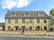 Fell Grove, Huddersfield, 3 Bedroom Terraced