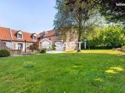 Ferme 10 pièces 251 m²