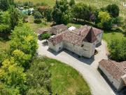 Propriété 9 pièces 319 m²