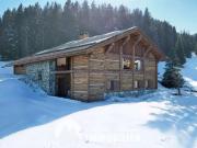 Ferme d'alpage sur le domaine skiable de Saint...