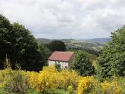 Ferme de caractère dans un endroit isolé de 7 hectares... Ferme de caractère dans un endroit isolé de 7 hectares...