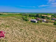 Ferme familiale et équestre