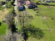 Ferme Petite exploitation propriété équestre sur 4,5...