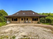 Ferme proche Saint Germain du Bois sur plus de 3.5 Hectares