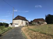 Fermette rénovée avec dépendances et terrain de 2.5 ha....