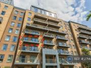 Fermont House, London, 2 Bedroom Flat