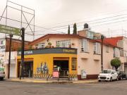 FERRETERIA EXITOSA EN VENTA CON CASA ANEXA SOBRE AV....