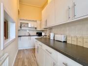 Ferry Road, Ferry Road, Edinburgh EH6, 4 bed flat to...