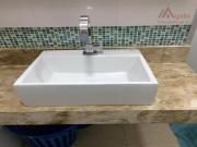 Fica perto de supermercados, farmácias, escolas e boa...