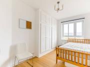 Field Road, Barons Court, London W6, 3 bed flat to rent,...