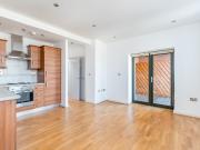 Fieldgate Street, Liverpool Street E1, 3 bed flat to...