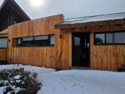 FINA PATAGONIA. Casa en venta c/ cochera en San Martin...