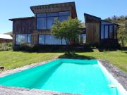 FINA PATAGONIA. Espectacular casa en venta. Club de...