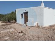 Finca cerca de l'Ampolla con dos Casetas 44m²...