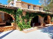 Finca con Estilo y Encanto Auténtico en Senija, Cerca de...