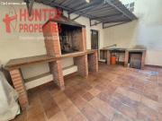 FINCA DE CAMPO CON CHALET, CASA ANTIGUA Y PLANTACION DE...