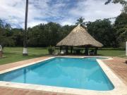 finca en venta en a 2 kms casco urbano. Cod V4051