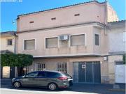 Finca Espaciosa y Multifuncional con Patio y Terraza en...