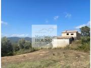 Finca rústica cerca del mar con gran terreno. Vistas al mar