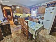 Finca rústica con chalet legalizado y amplio terreno en...